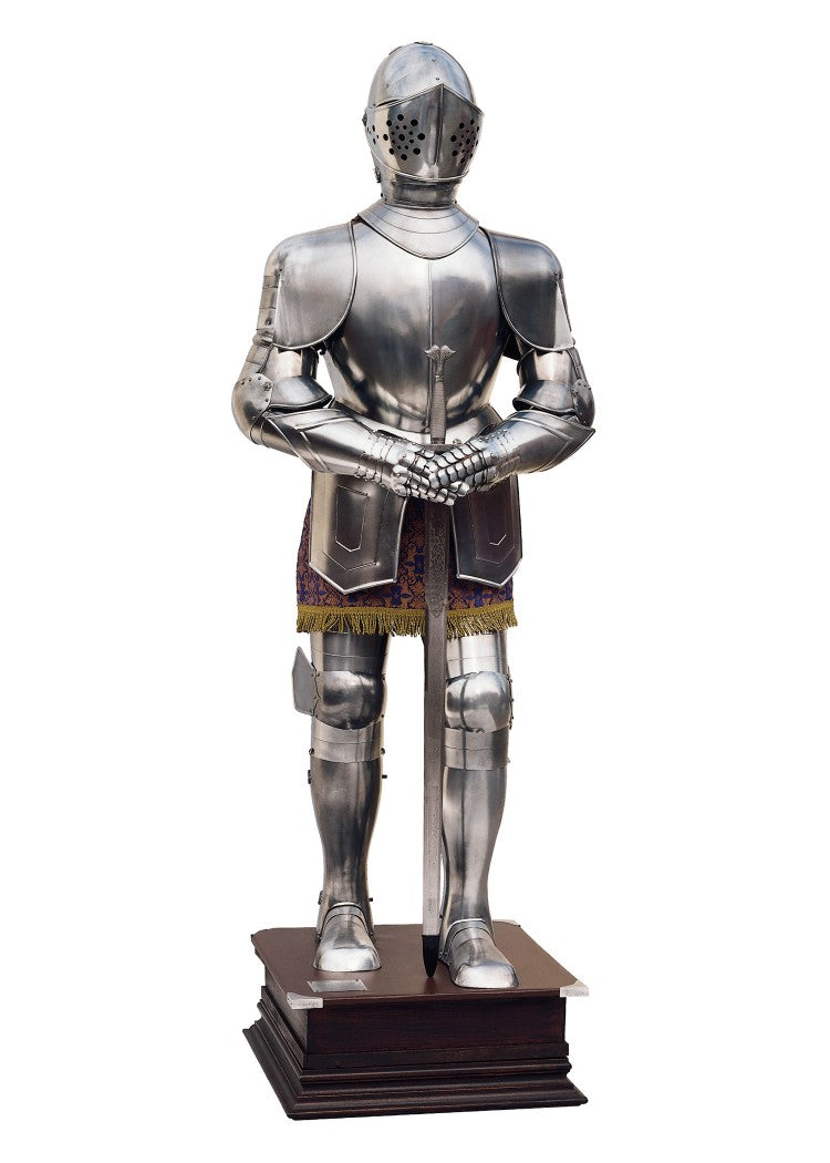 Carlos V Suit of Armor, Marto