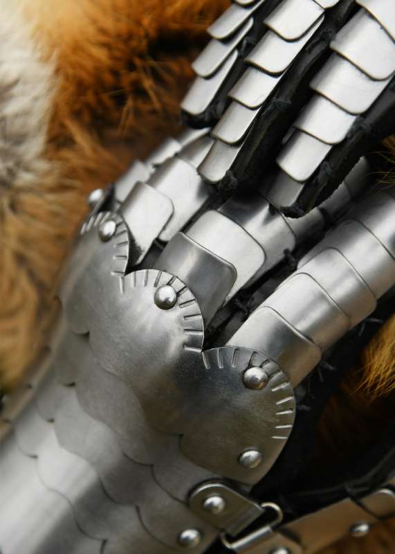 Plate Gloves / Gauntlets