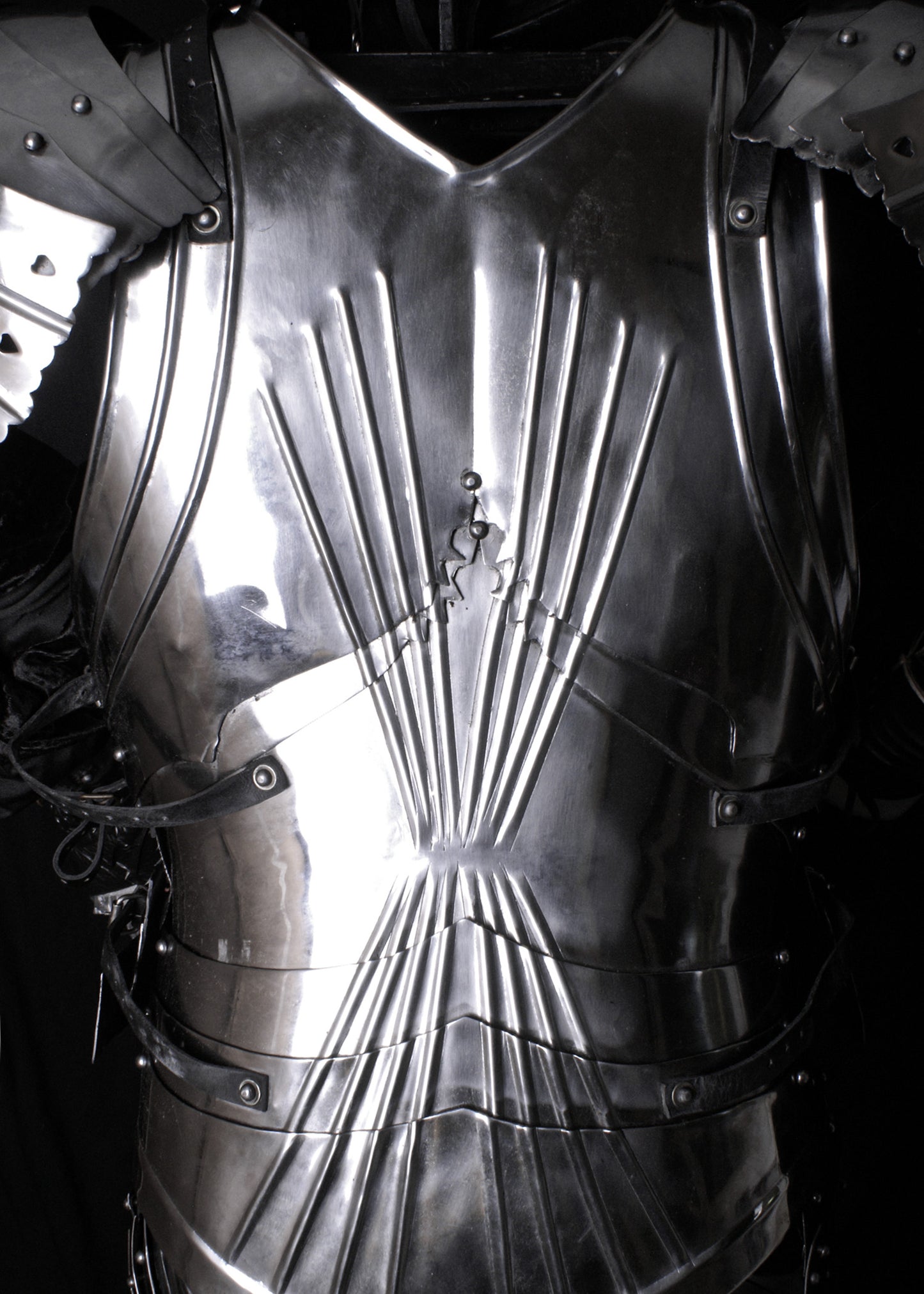 Gothic Suit of Amour, full plate armour set