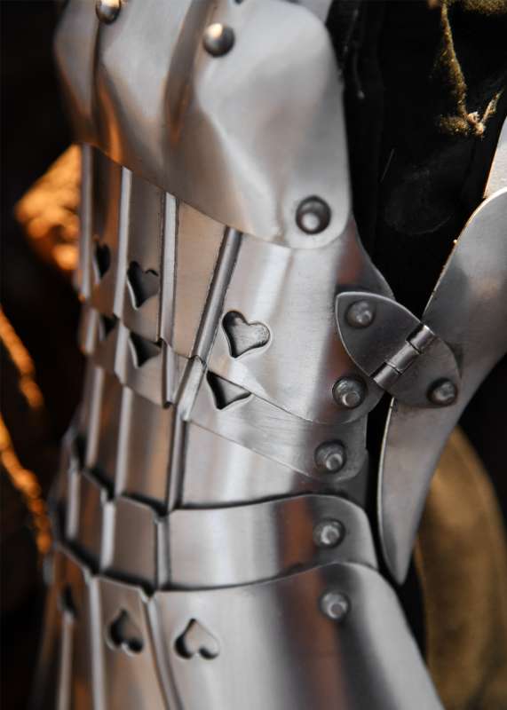 Gothic Gauntlets (pair), steel