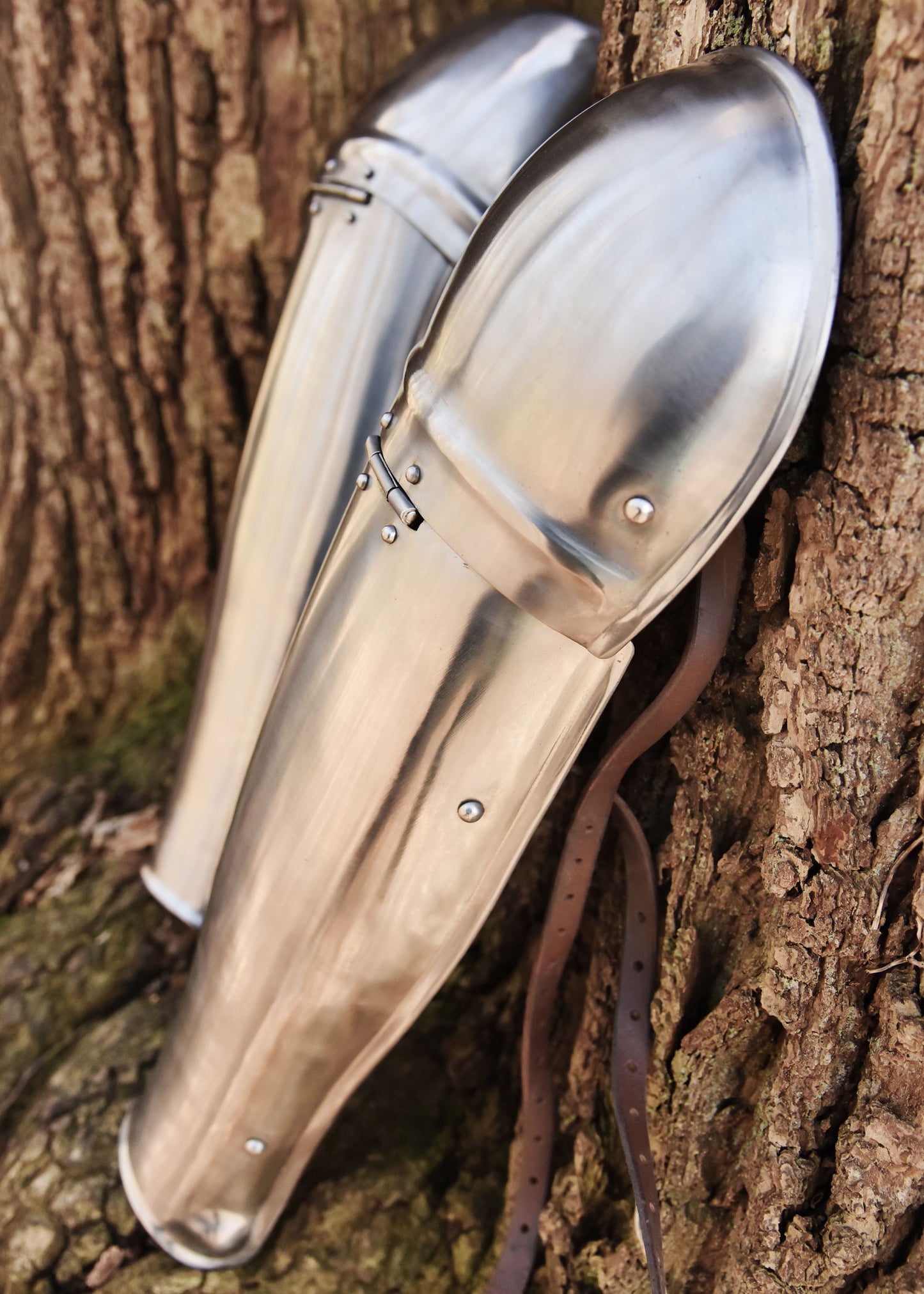 Folding Greaves, Leg Armour, Steel