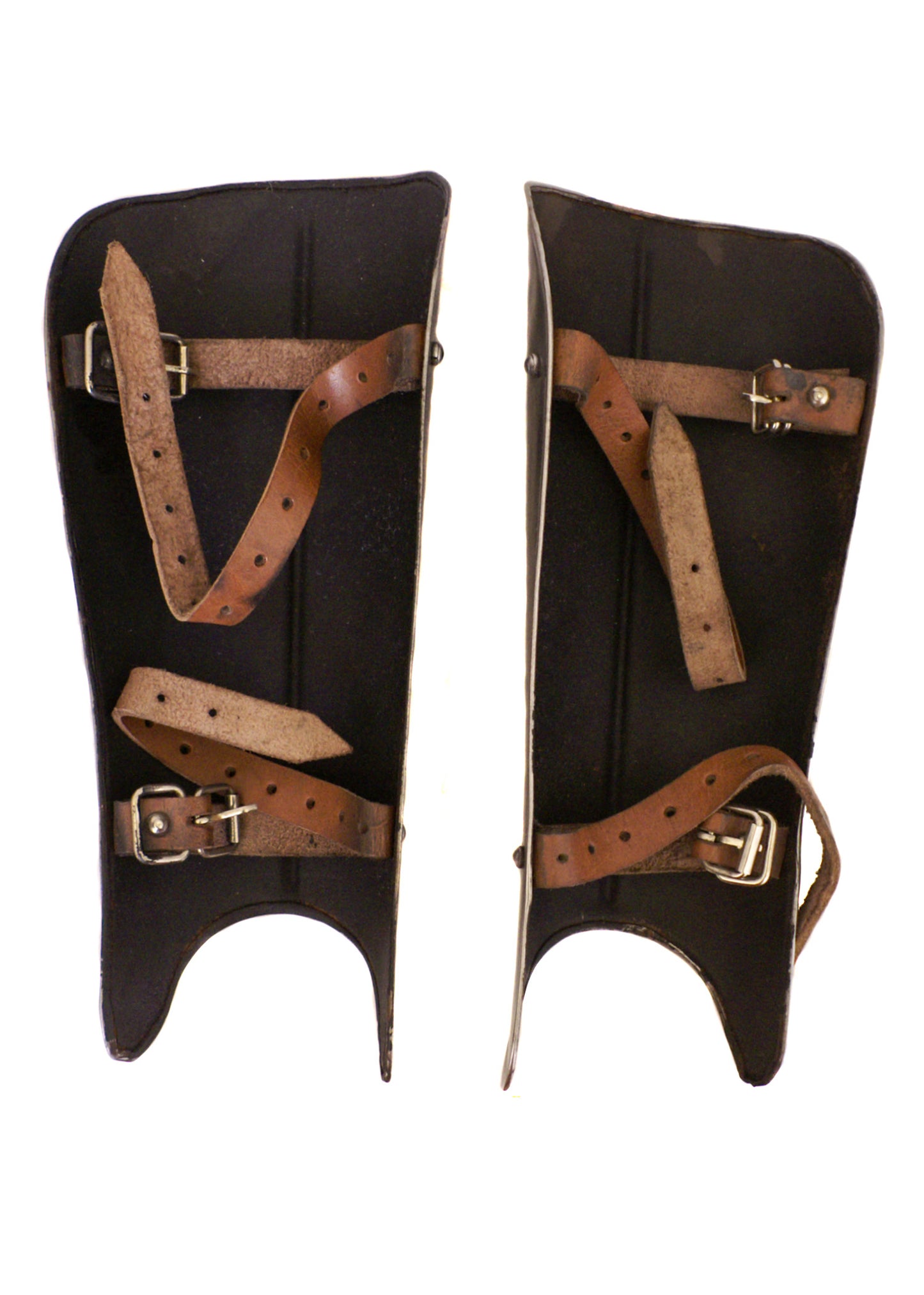 Steel greaves with mid rib (pair)
