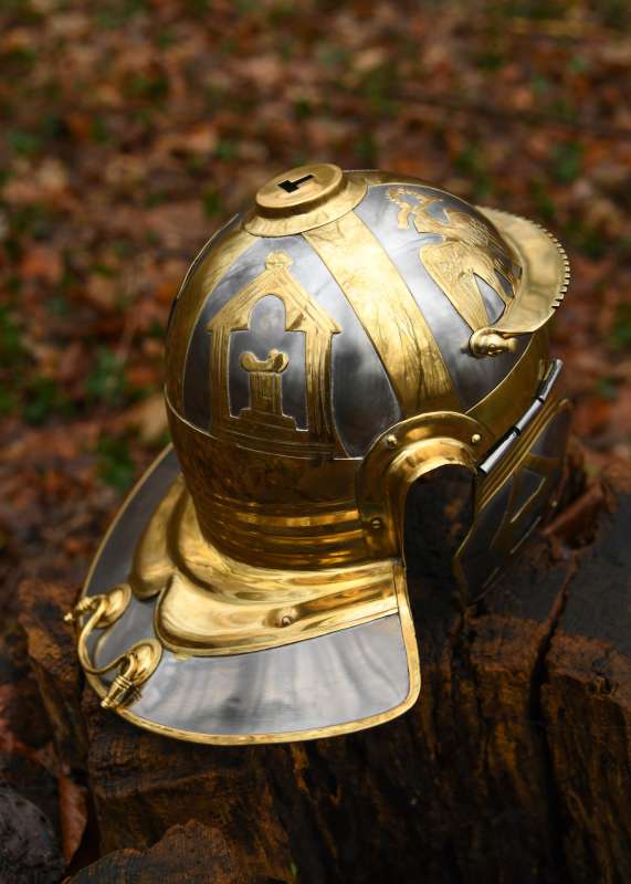 Imperial Italic `D` Type Mainz, steel and brass