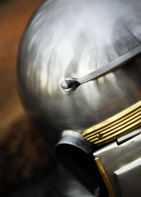 Italic `B` (Bucharest), steel