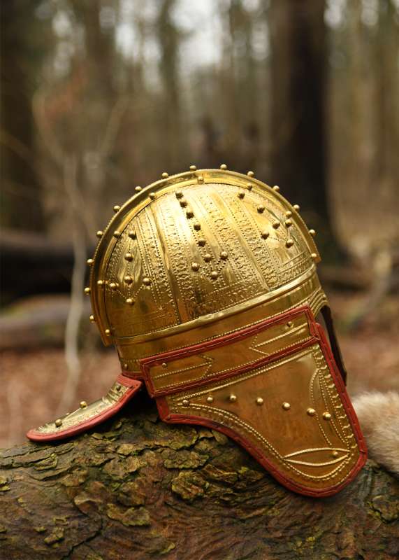 Deurne helmet, 4th century