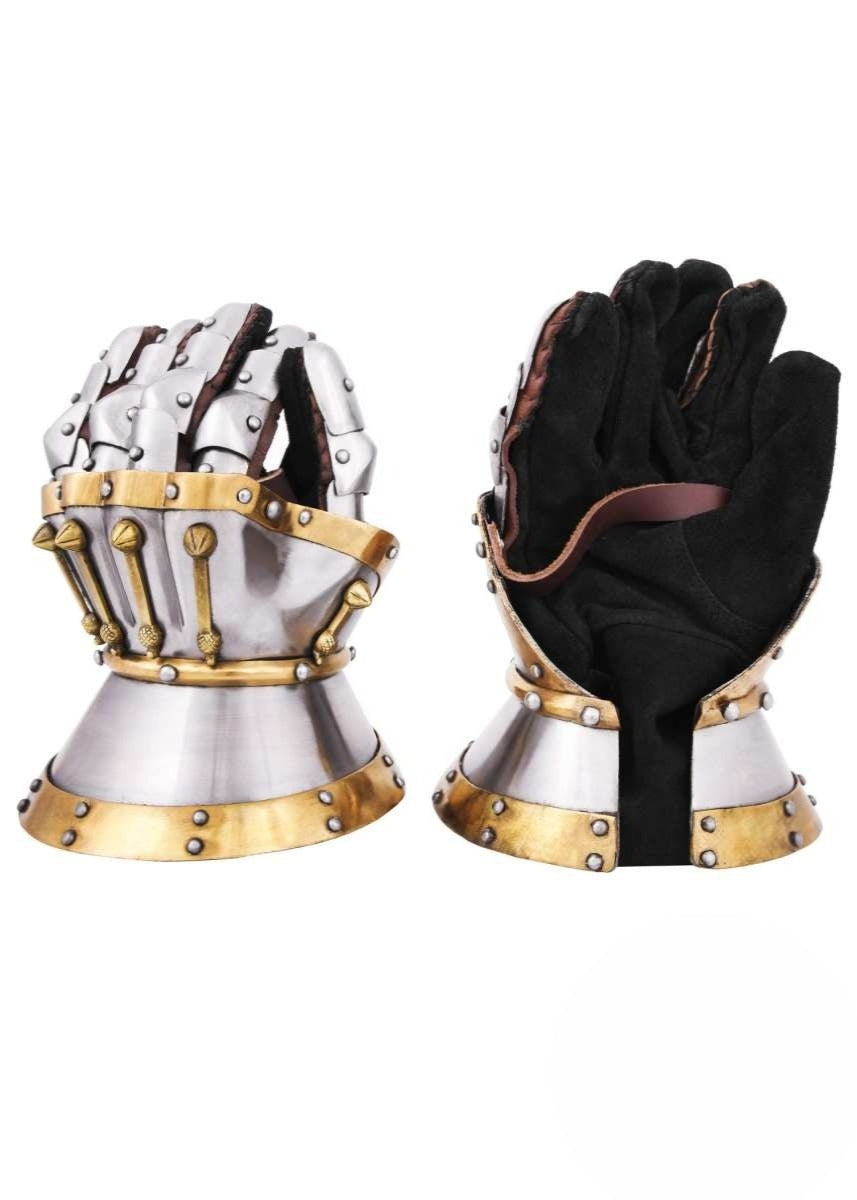 Hourglass Gauntlets, Milan ca. 1370, approx. 1.6 mm Steel