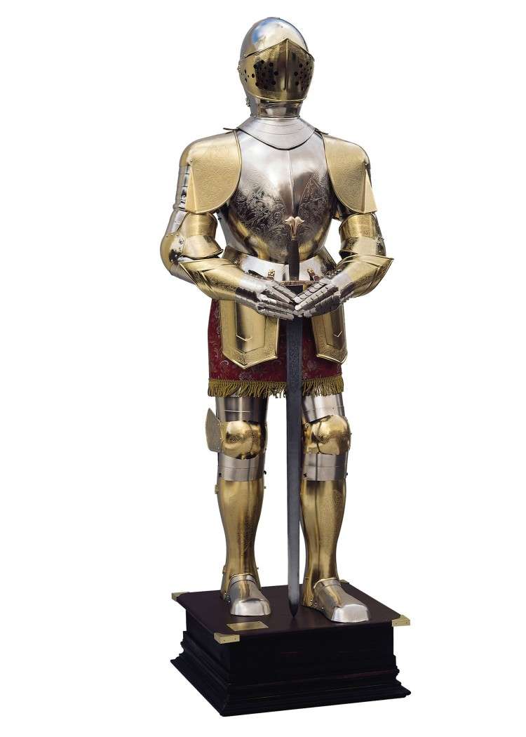 Charles V Knights Armour Gold Finish, Marto